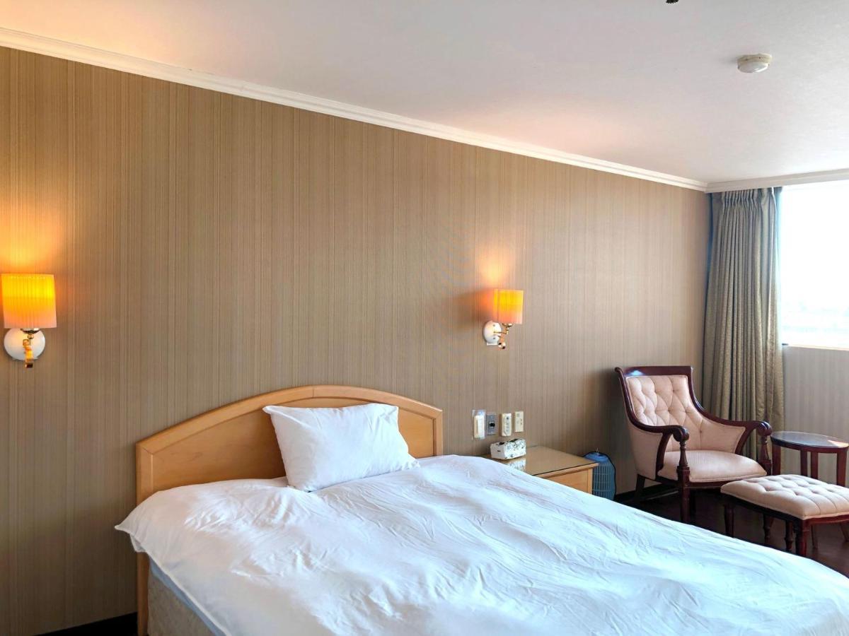 Hermes Hotel Hsinchu Esterno foto