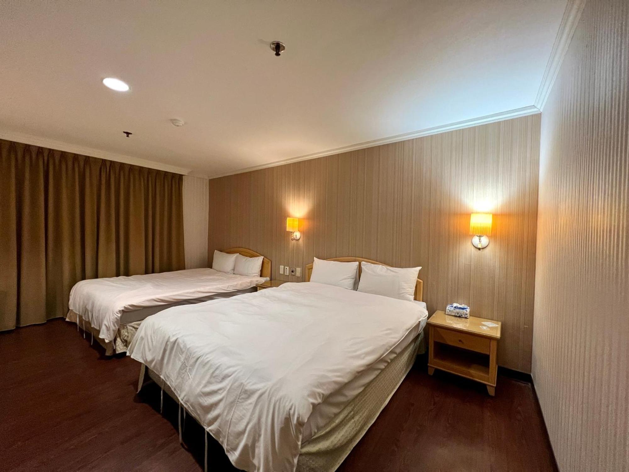 Hermes Hotel Hsinchu Esterno foto