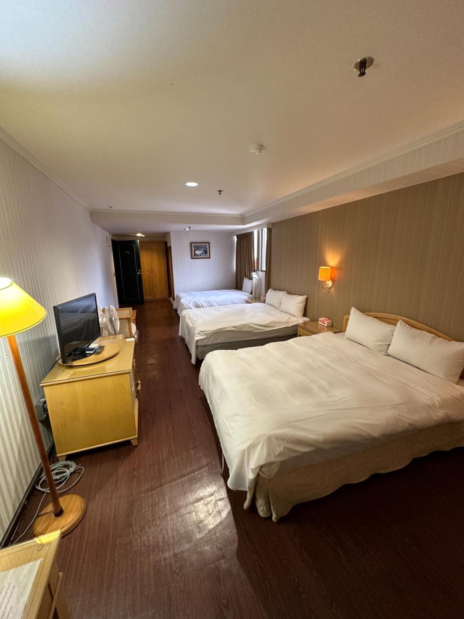 Hermes Hotel Hsinchu Esterno foto