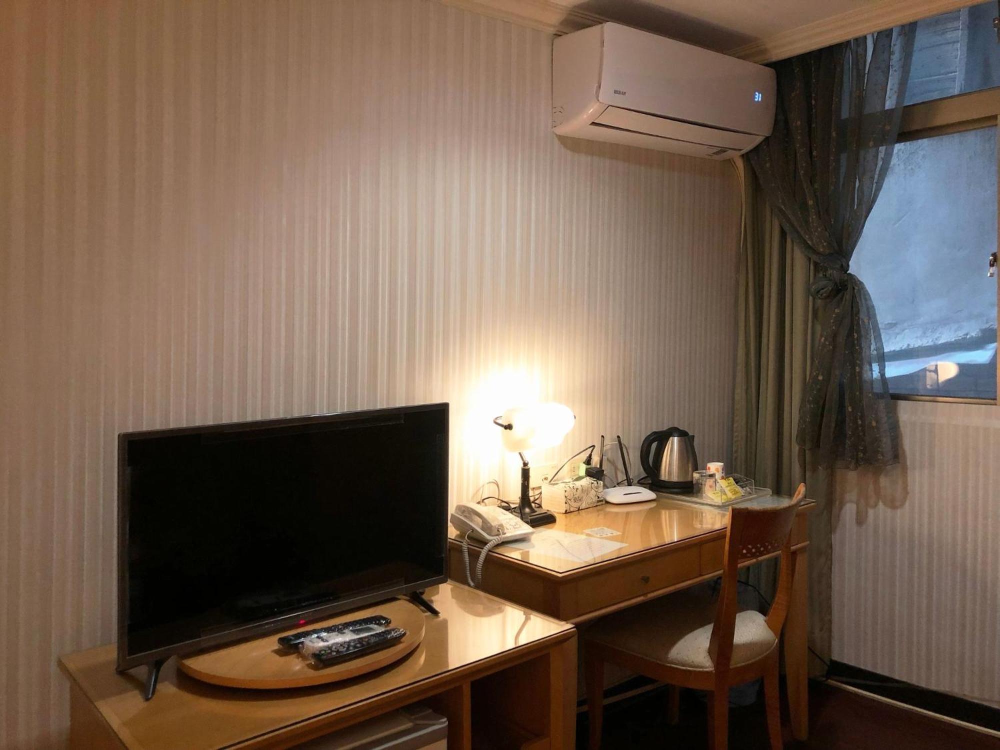 Hermes Hotel Hsinchu Esterno foto